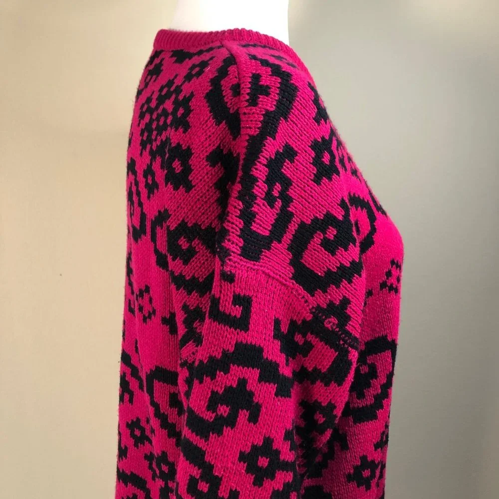 VTG Genesis 80s 90s Fushia Pink - Black Pullover Oversized Acrylic Knit Sweater - Picture 4 of 7